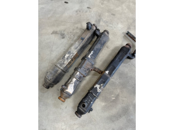 Двигун та запчастини SCANIA