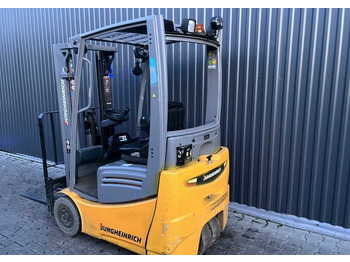 Електронавантажувач Jungheinrich EFG215: фото 3