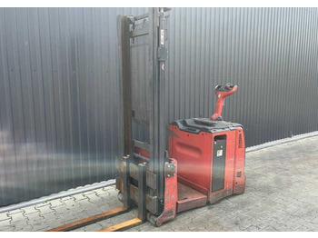 Штабелер LINDE L12