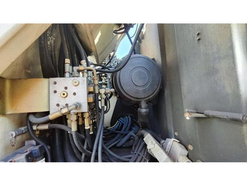 Колісний екскаватор Atlas TW270: фото 4 Колісний екскаватор Atlas TW270: фото 4