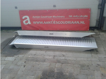 Навантажувальна рампа