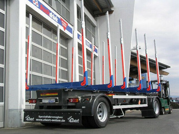 Причіп лісовоз