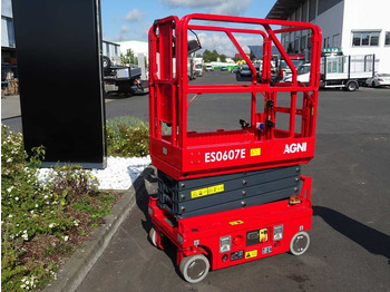 Ножичний підйомник MAGNI