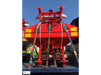 Розкидач добрив