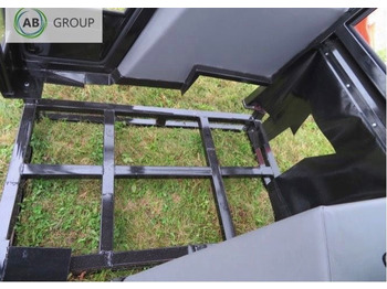 Кабіна в категорії Трактори Koja tractor cab C-360: фото 4 Кабіна в категорії Трактори Koja tractor cab C-360: фото 4