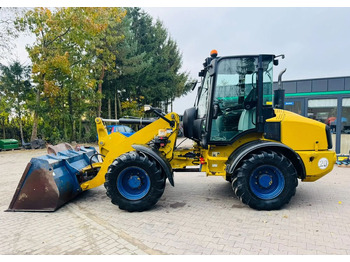 Колісний навантажувач CATERPILLAR 908H