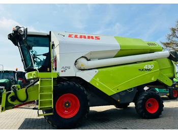 Зернозбиральний комбайн CLAAS Tucano 430