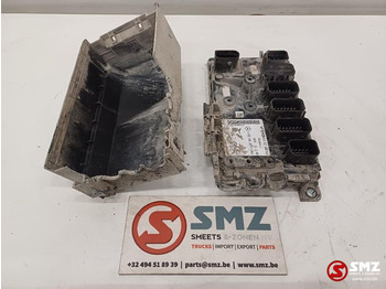 : фото в шапці сторінки