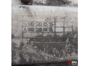 Рама/ Шасі в категорії Вантажівки Mercedes-Benz Occ side skirt links Mercedes: фото 3