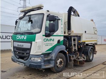 Підмітально-прибиральна машина DAF LF 220