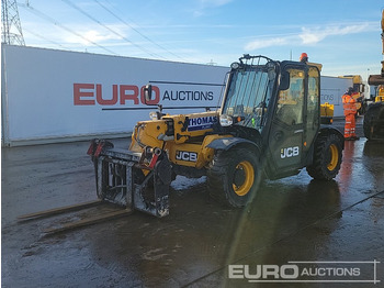 Навантажувач телескопічний JCB