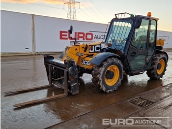 Навантажувач телескопічний JCB