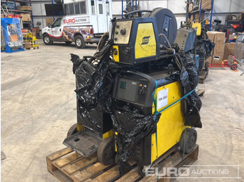 Обладнання для гаражів/ Майстерень