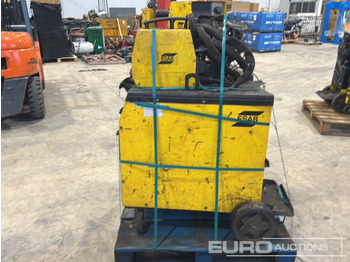 Обладнання для гаражів/ Майстерень ESAB Mig Welder (2 of): фото 2