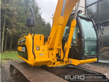 Гусеничний екскаватор JCB JS130