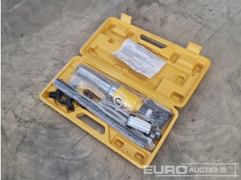 Обладнання для гаражів/ Майстерень