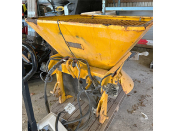 Розкидач піску і cолі