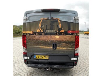 Суцільнометалевий фургон Iveco 35-120 HI Matic: фото 5