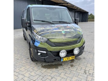 Суцільнометалевий фургон Iveco 35-120 HI Matic: фото 2