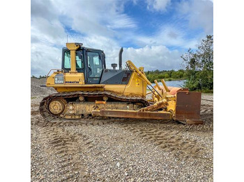 Бульдозер Komatsu D65 PX-15 EO: фото 2 Бульдозер Komatsu D65 PX-15 EO: фото 2