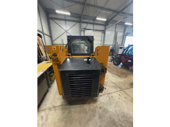 Міні-навантажувач Hyundai HSL 610: фото 3