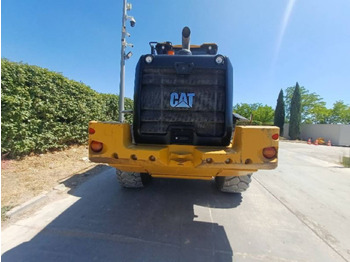 Колісний навантажувач CAT 938M: фото 4 Колісний навантажувач CAT 938M: фото 4