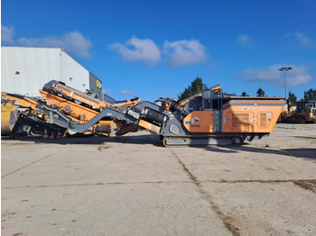 : фото в шапці сторінки