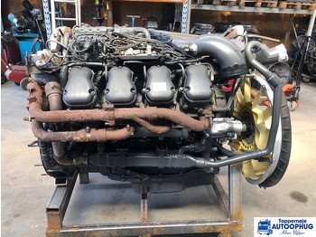 : фото в шапці сторінки