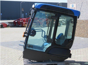 Новий Кабіна в категорії Будівельна техніка New Holland TK: фото 3