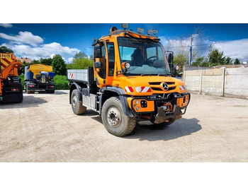 Комунальна/ Спеціальна техніка UNIMOG