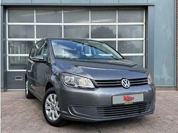 Легковий автомобіль VOLKSWAGEN