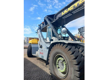 Річстакер HYSTER