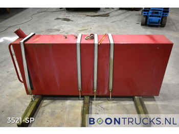 Паливний бак Onbekend BRANDSTOFTANK | L 30 x W 183 x H 77 cm * ca 400 L: фото 2 Паливний бак Onbekend BRANDSTOFTANK | L 30 x W 183 x H 77 cm * ca 400 L: фото 2