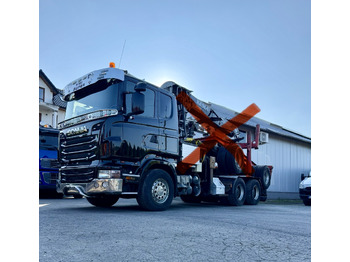 Вантажівка шасі SCANIA R 620