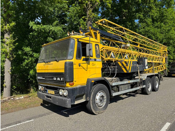 Вантажівка з маніпулятором DAF