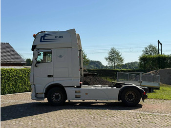 Вантажівка шасі DAF XF-106: фото 3