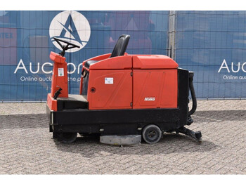 Промислова підмітальна машина Hako Hakomatic B910: фото 1