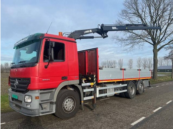 Вантажівка з маніпулятором MERCEDES-BENZ Actros