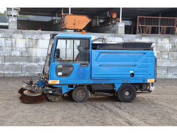 Підмітально-прибиральна машина SCHMIDT