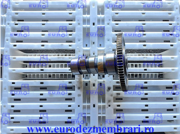 : фото в шапці сторінки