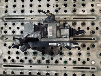 : фото в шапці сторінки