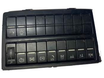 : фото в шапці сторінки