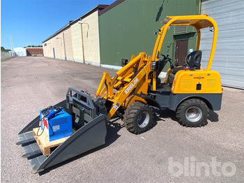 Колісний навантажувач EVERUN