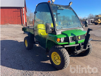 Трактор JOHN DEERE
