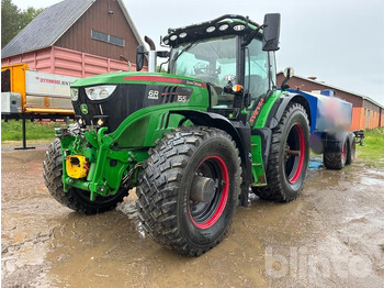 Трактор JOHN DEERE