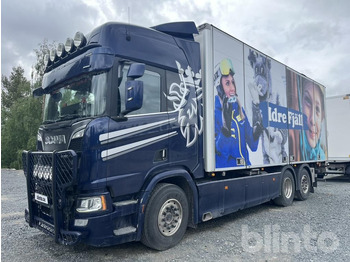 Вантажівка SCANIA