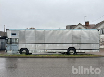 Вантажівка SCANIA