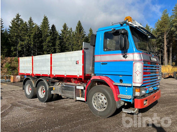Вантажівка SCANIA R143
