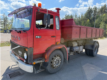 Гаковий мультиліфт вантажівка VOLVO