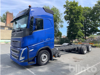 Вантажівка шасі VOLVO FH 460